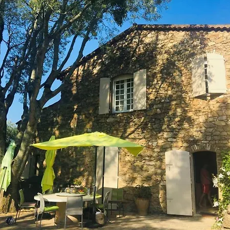 Provencale Familiale Avec Piscine Villa *