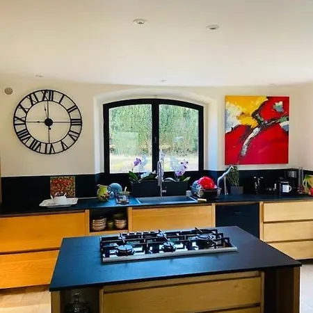 Provencale Familiale Avec Piscine Villa *